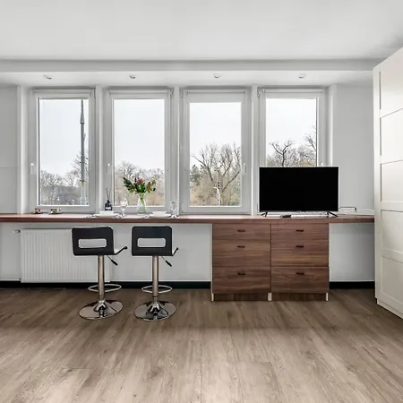 National Stadium - Metro Nearby - By Rentujemy アパート *